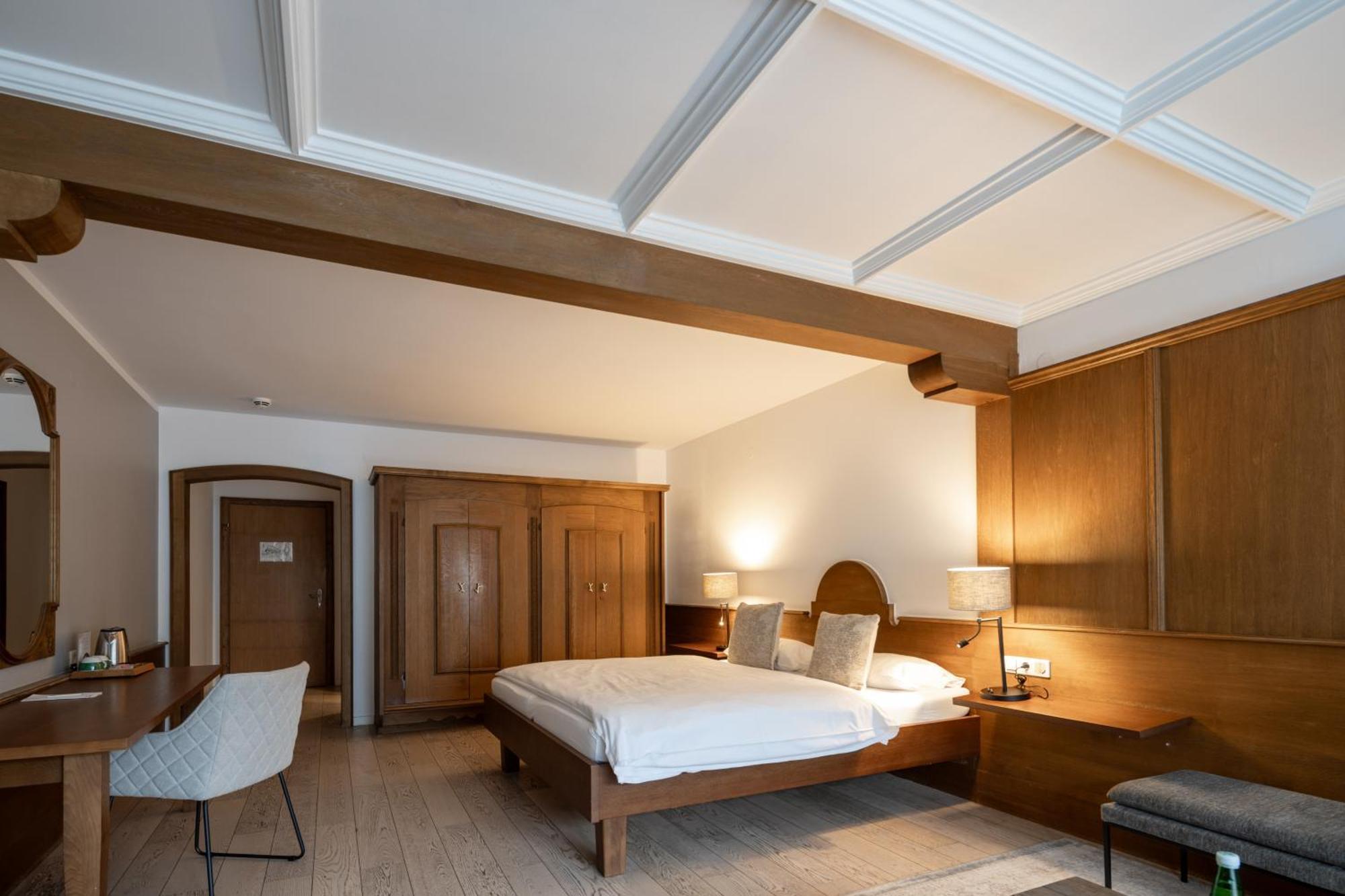 Q! Hotel Maria Theresia Kitzbühel Exterior foto